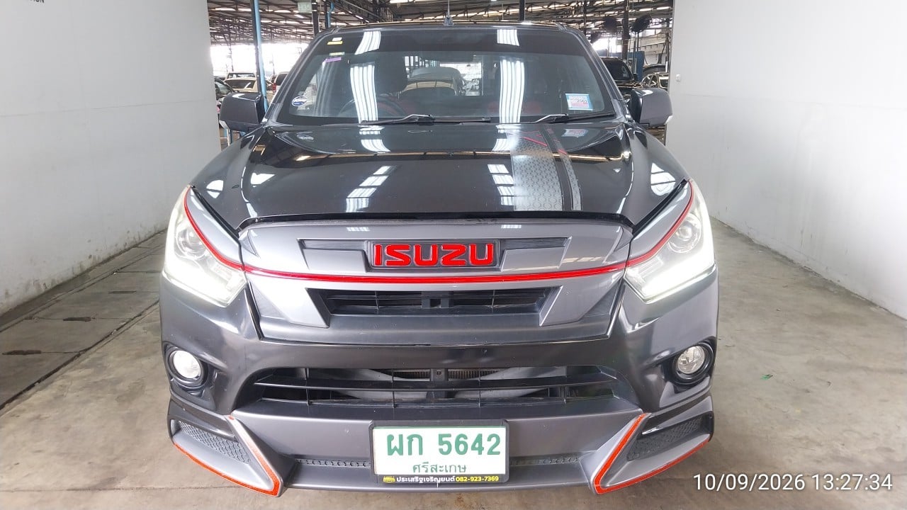 ISUZ ISUZ073 SPACECAB 1.9 X-Series MT (AB/ABS) 2018