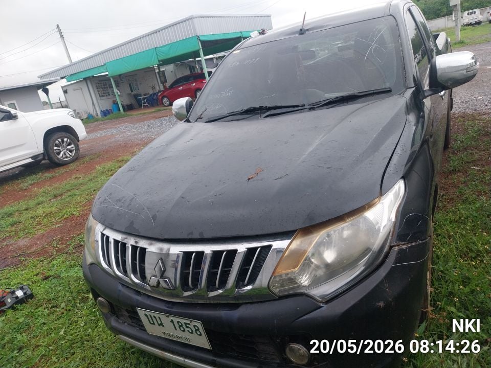 MITS MITS027 Ext. Cab 2.5 GLX MT 2016