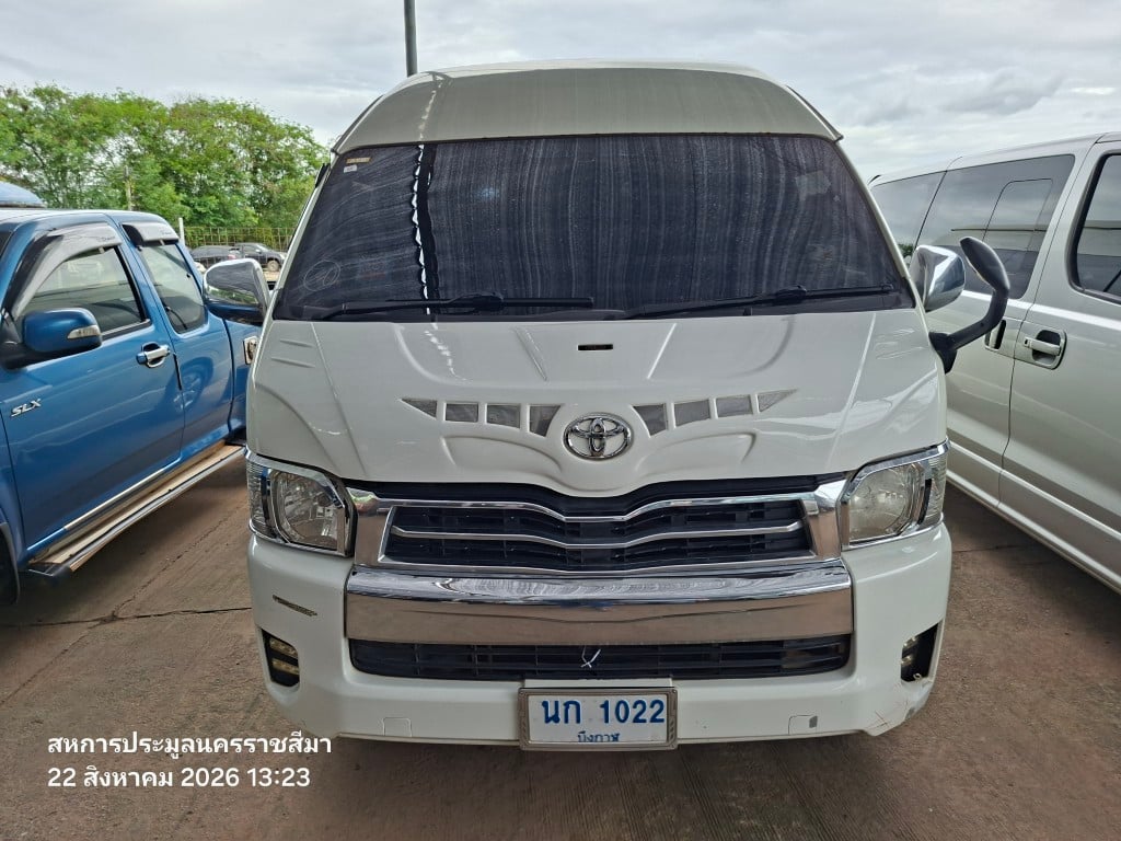 TOYO TOYO004 High Roof 2.5 MT 2012