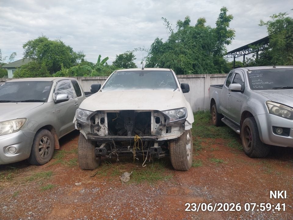 FORD FORD008 Open Cab 2.2 Hi-Rider XLT MT 2017