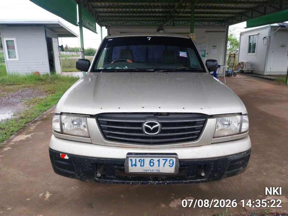 MAZD MAZD007 Ext. Cab 2.5  MT 2004