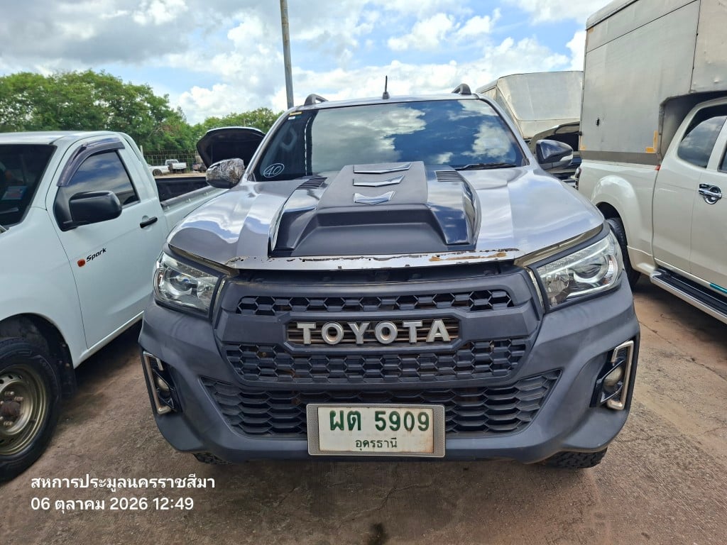 TOYO TOYO120 Smart Cab 2.4 Prerunner J Plus MT (AB/ABS) 2017