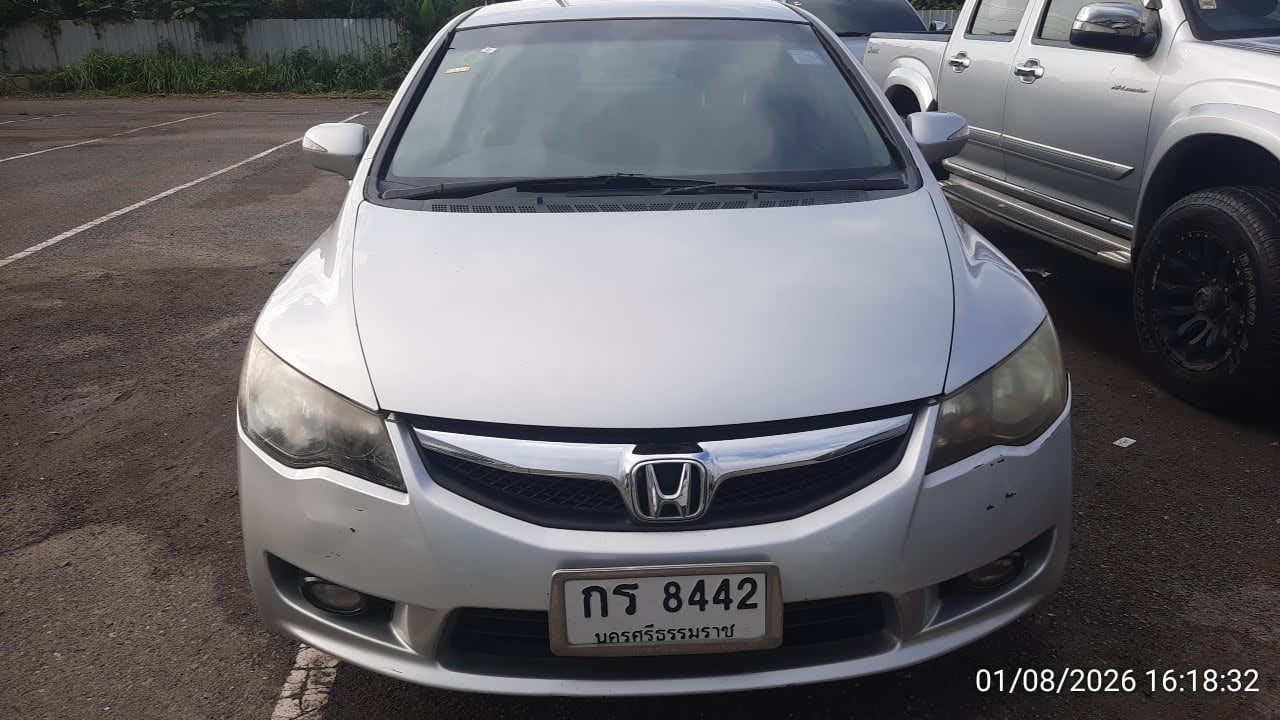 HOND HOND004 1.8 E i-VTEC AT (AB/ABS) 2011