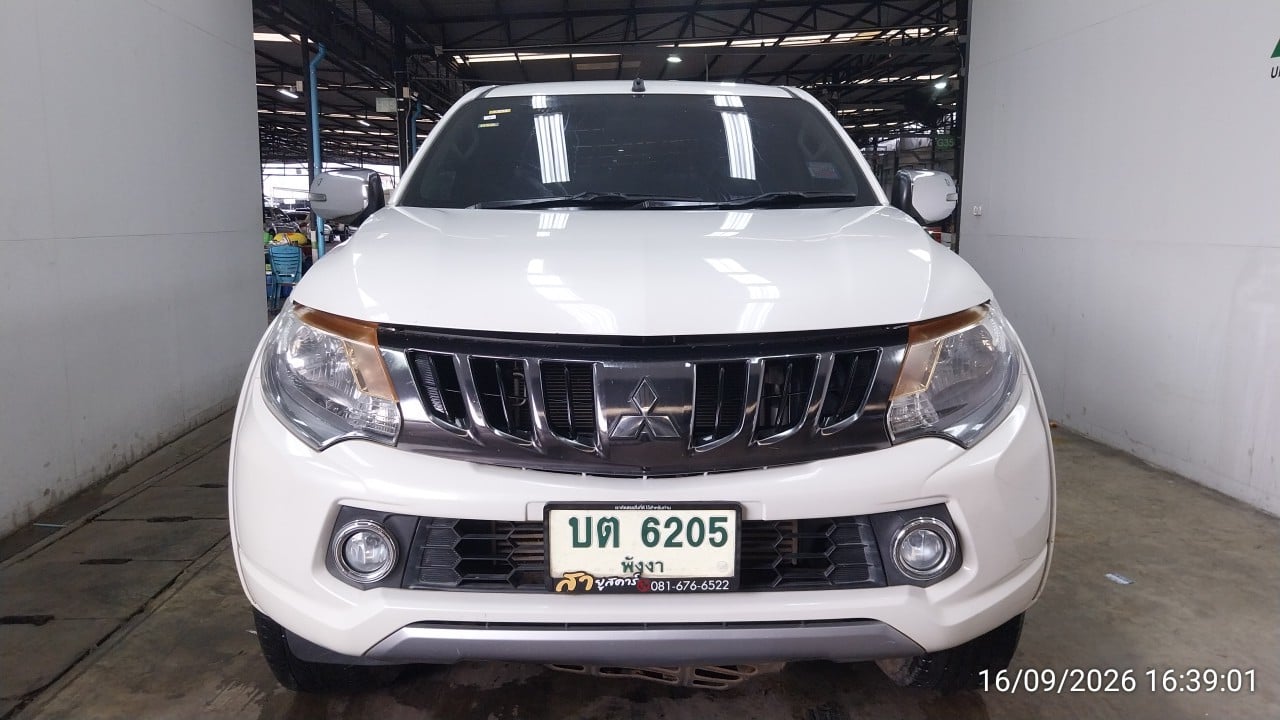 MITS MITS027 Ext. Cab 2.4 GLX Plus MT (AB/ABS) 2018