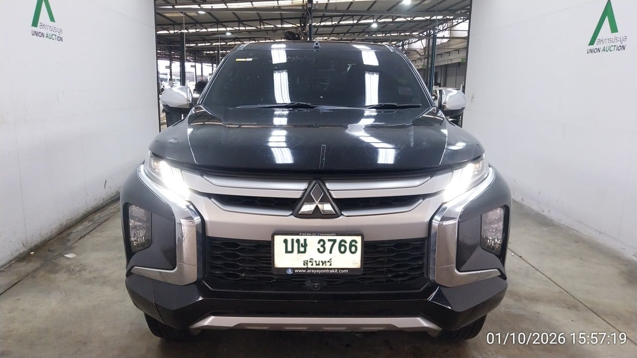 MITS MITS027 Ext. Cab 2.4 GT Plus MT (AB/ABS) 2022