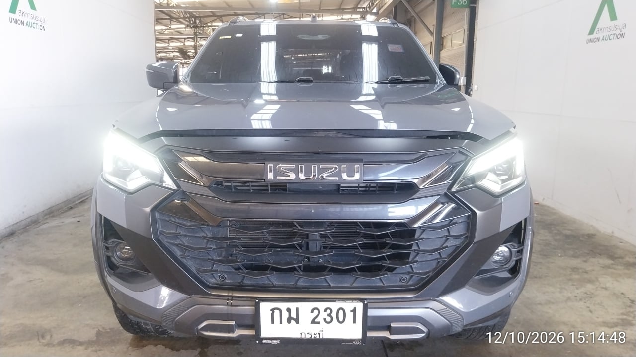 ISUZ ISUZ073 CAB4 Vcross 3.0 M AT 4wd (AB/ABS) 2024
