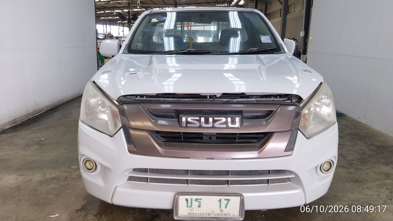 ISUZ ISUZ073 SPARK 2.5 S MT 2016