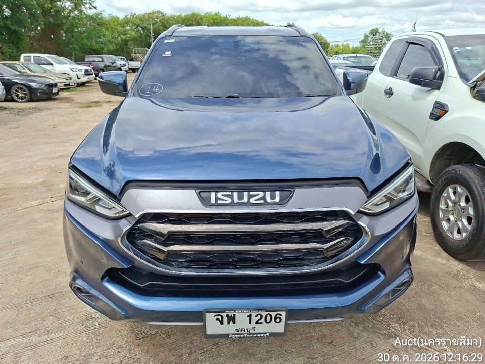 ISUZ ISUZ065 3.0 Elegant AT 2023