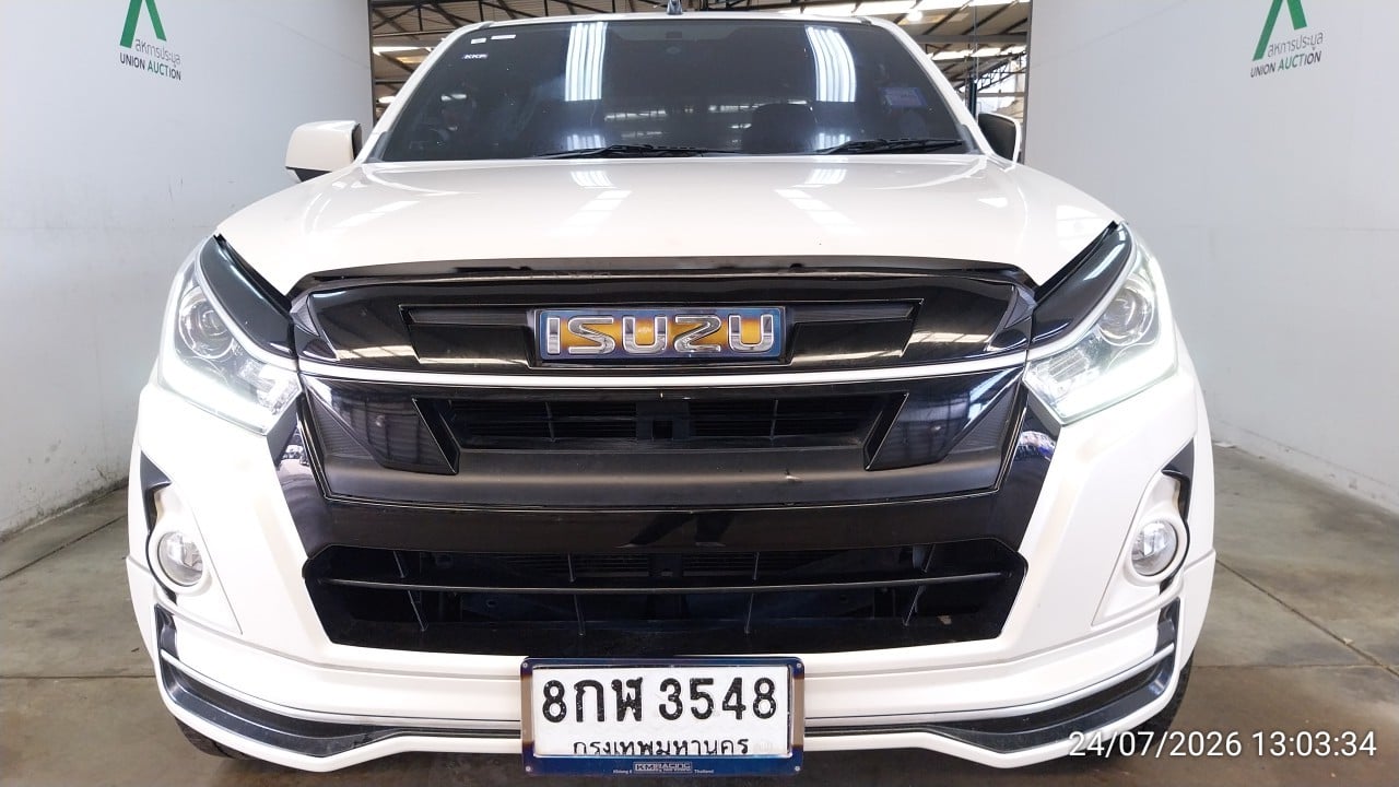 ISUZ ISUZ073 CAB4 1.9 Hi-Lander Stealth Z MT (DVD) 2019