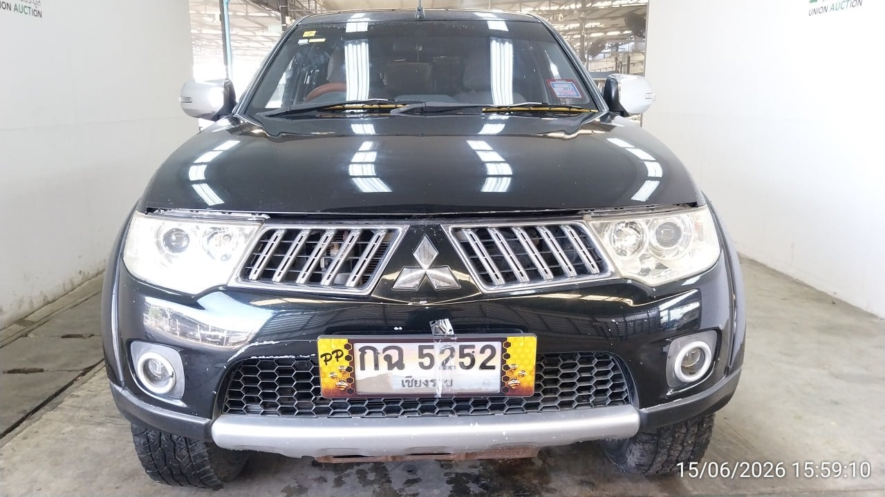 MITS MITS046 2.4 GLS MT (AB/ABS) 2012