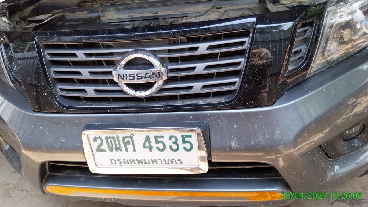 NISS NISS082 Ext. Cab 2.5 Calibre E MT (Black Edition) 2019