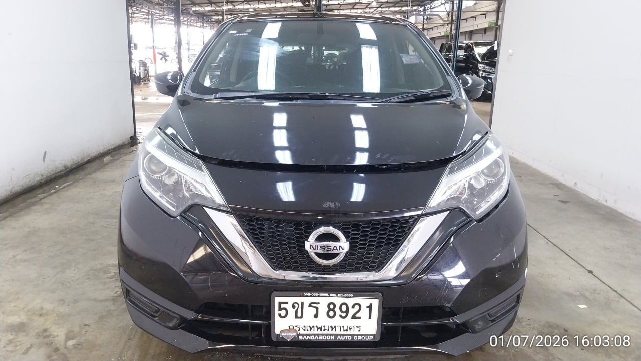NISS NISS067 1.2 V CVT Hatch 2018
