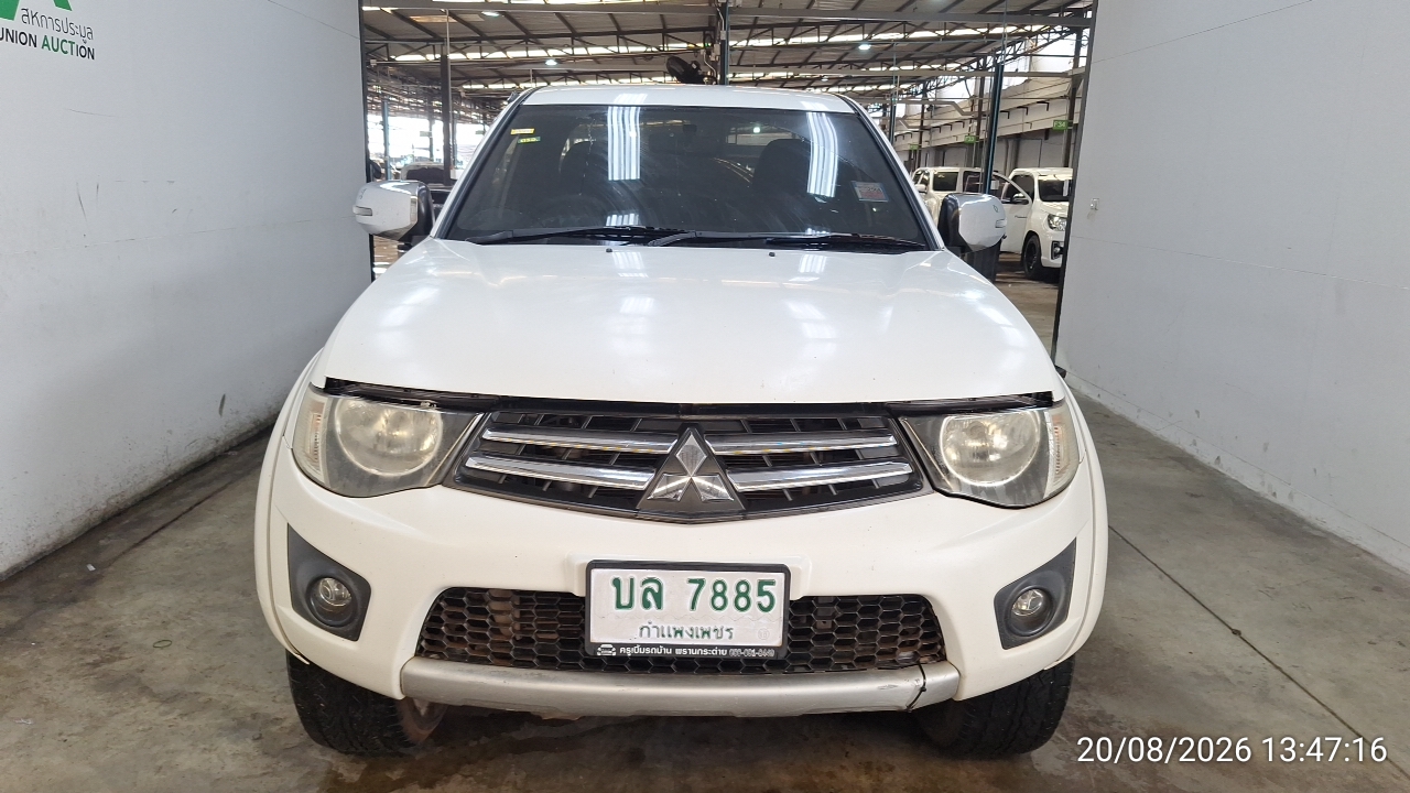MITS MITS027 Ext. Cab 2.5 GLX Plus MT (AB) 2014