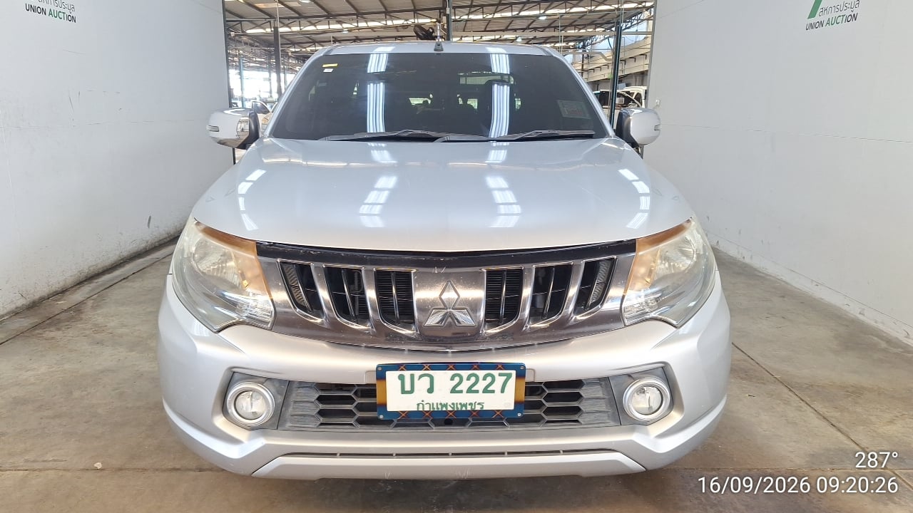 MITS MITS027 Ext. Cab 2.5 GLX MT (AB/ABS) 2017