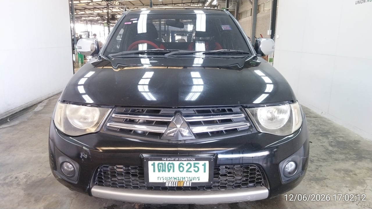MITS MITS027 Ext. Cab 2.5 GLX MT 2014