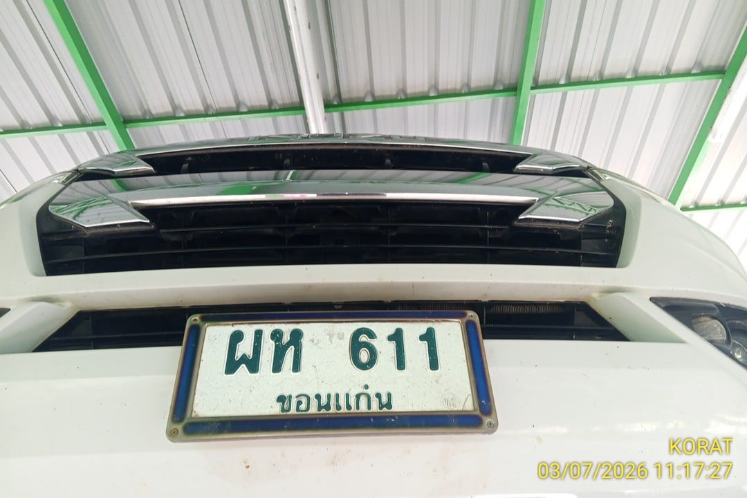 ISUZ ISUZ073 SPACECAB 1.9 L MT (DA) (AB/ABS) 2020