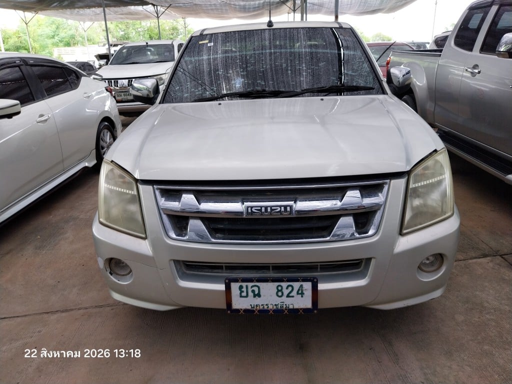 ISUZ ISUZ073 SPACECAB 2.5 SLX i-TEQ MT 2010
