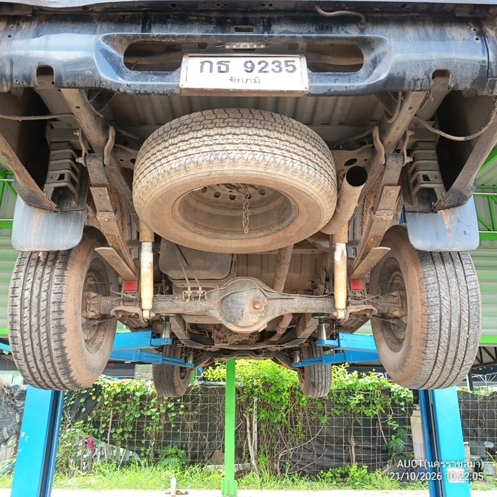 ISUZ ISUZ073 CAB4 3.0 Vcross Z-Prestige 4WD MT (VGS, Navi) (AB/ABS) 2013