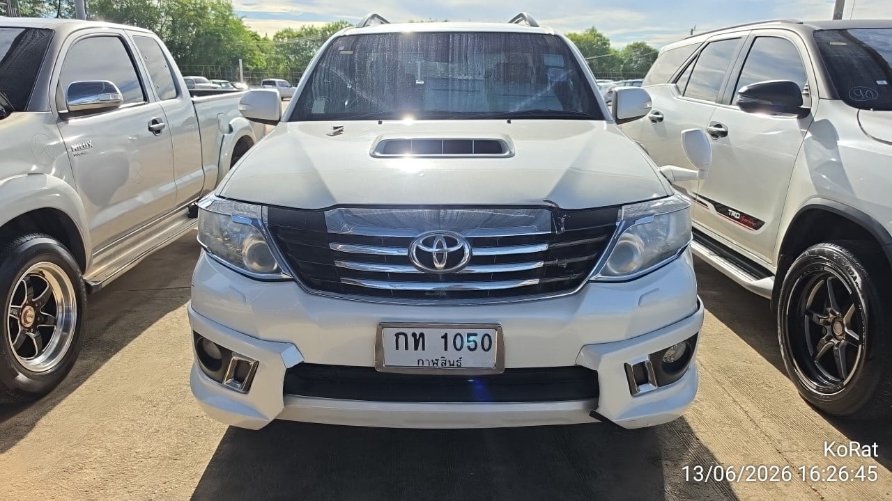TOYO TOYO051 3.0 V 4WD AT (AB/ABS) 2016