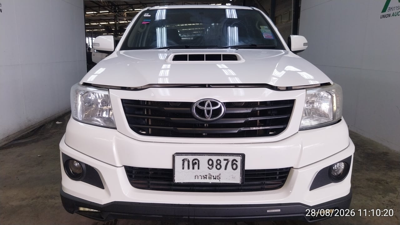 TOYO TOYO121 Dual Cab 2.5 Prerunner E TRD Sportivo AT (ABS) 2013