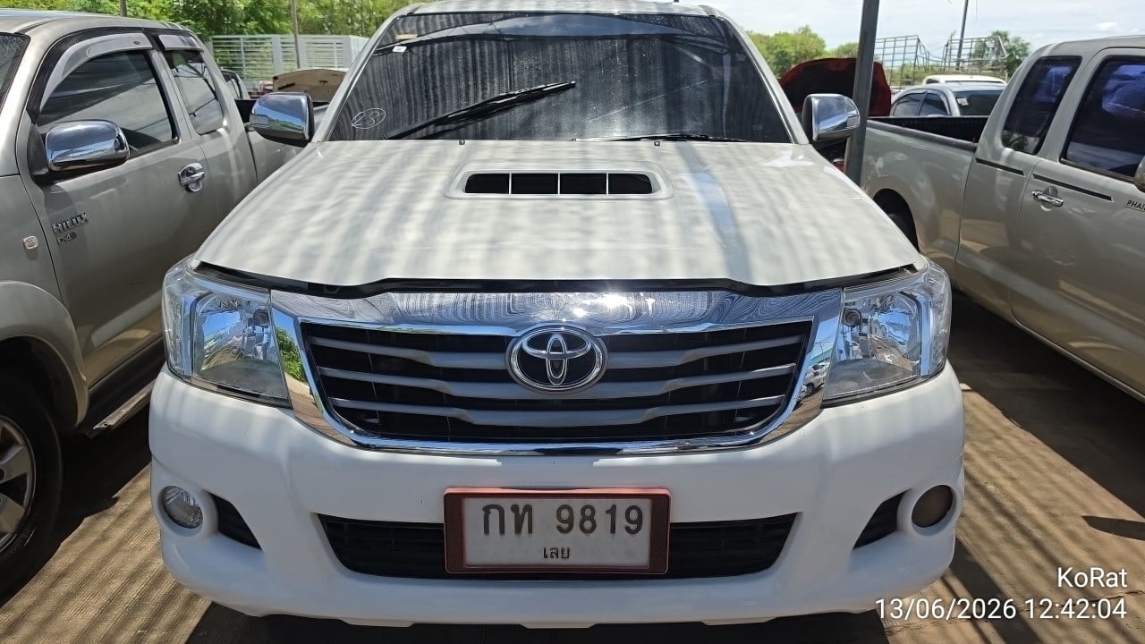 TOYO TOYO121 Dual Cab 2.5 Prerunner E MT (ABS) 2011