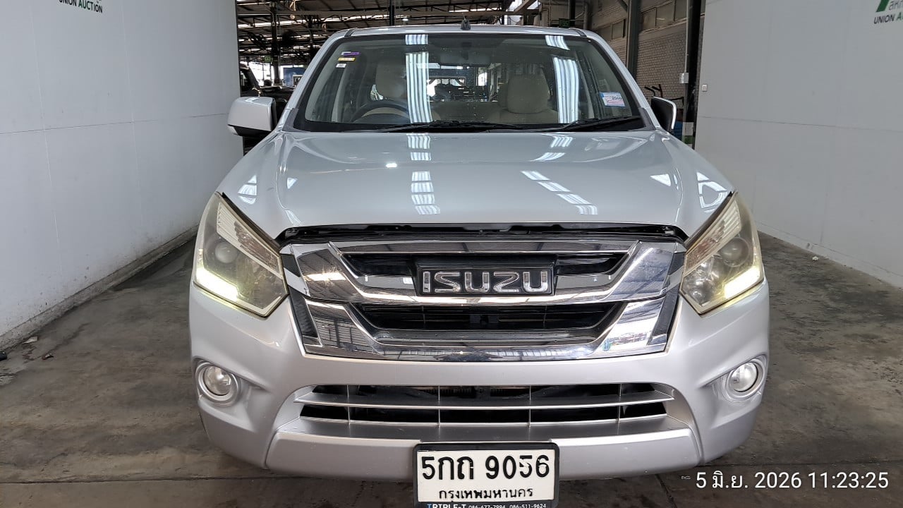 ISUZ ISUZ073 CAB4 1.9 Z MT (AB/ABS) 2016