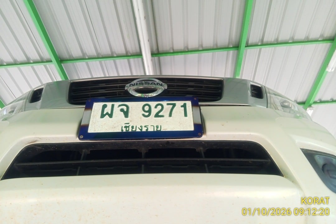 NISS NISS082 Ext. Cab 2.5 S MT 2017