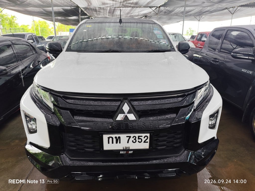 MITS MITS027 Dual Cab 2.4 ATHLETE GT Plus AT (AB/ABS) 2022
