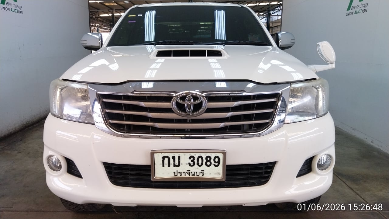 TOYO TOYO121 Dual Cab 2.5 Prerunner E MT 2013