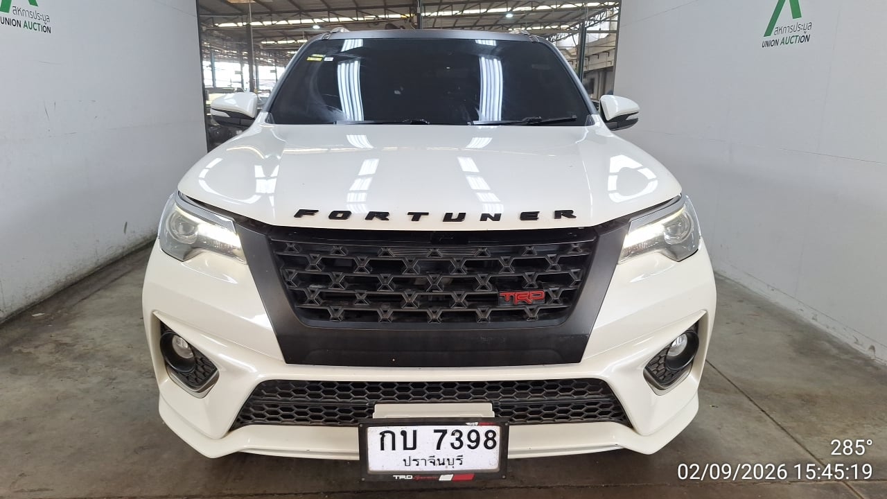 TOYO TOYO051 2.8 TRD Sportivo 4WD AT 2017
