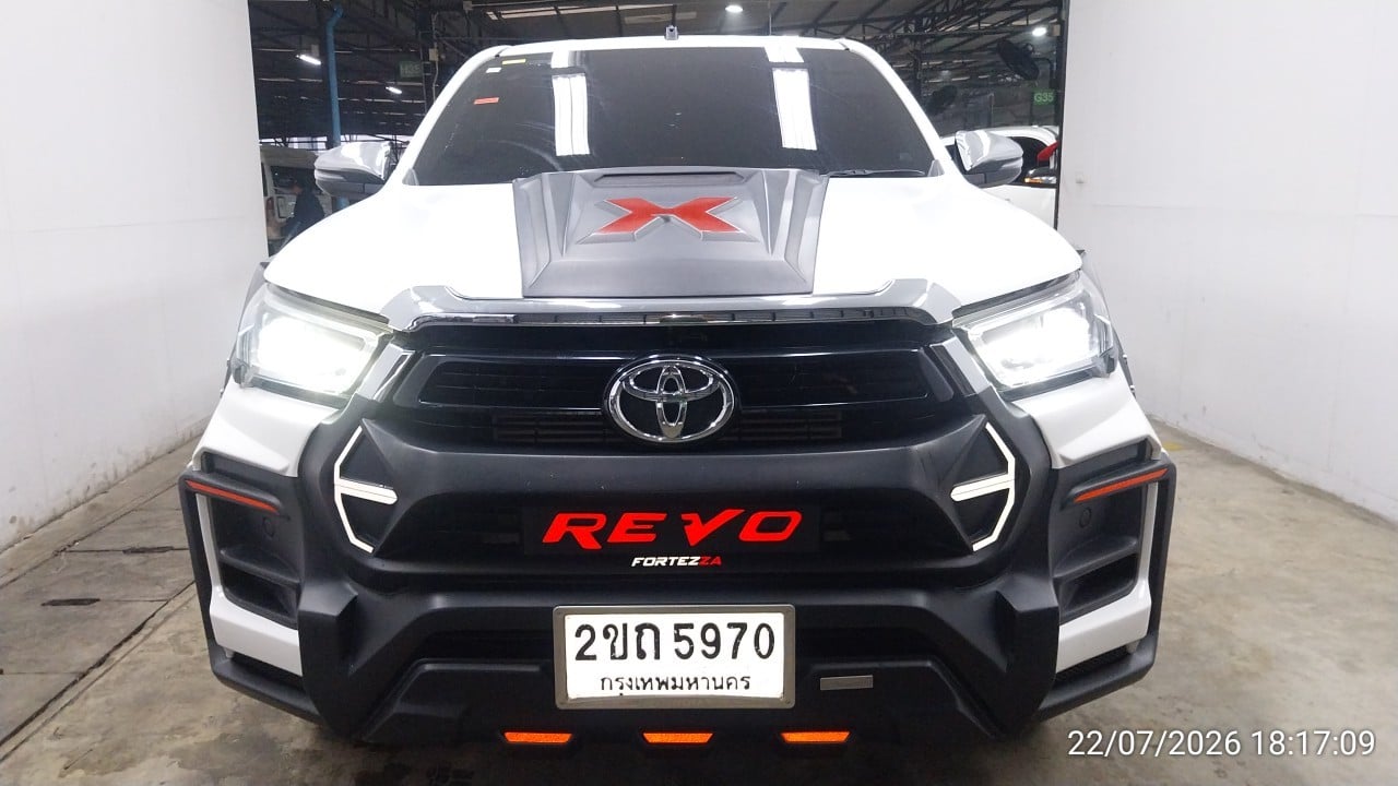 TOYO TOYO120 Dual Cab 2.4 Prerunner Entry MT (AB/ABS) 2022