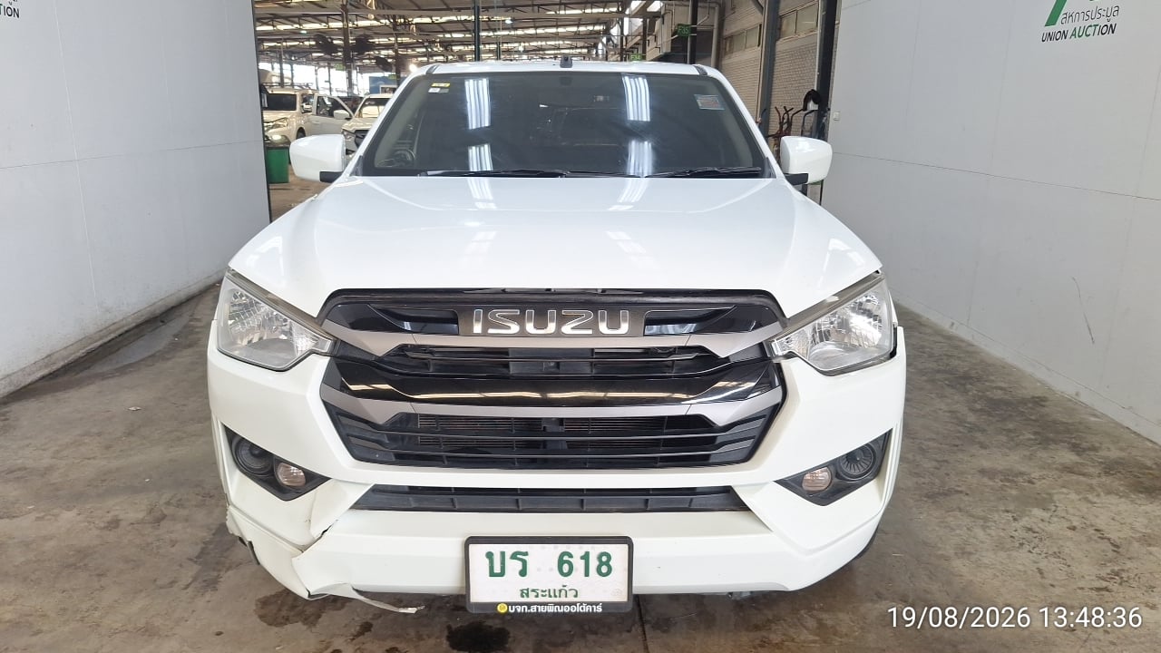 ISUZ ISUZ073 Spark 3.0 S MT (AB/ABS) 2023
