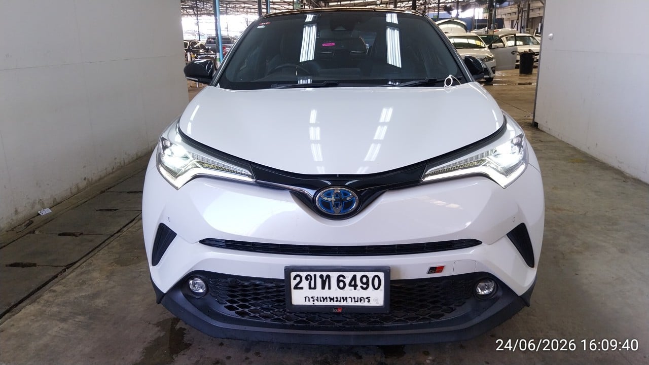 TOYO TOYO107 1.8 HV Premium Safety CVT WAGON (Hybrid) 2023