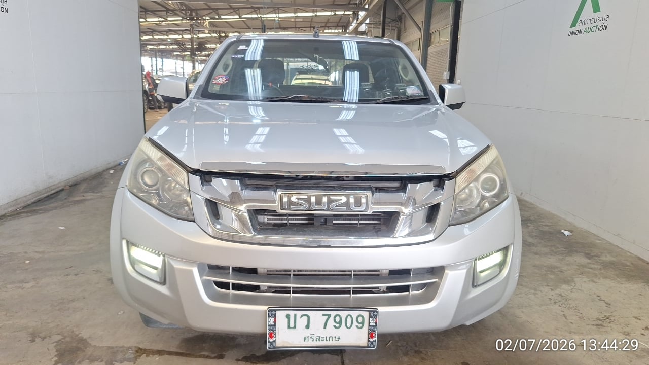 ISUZ ISUZ073 SPACECAB 2.5 Hi-Lander L MT 2015