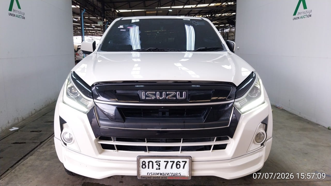 ISUZ ISUZ073 CAB4 1.9 Hi-Lander Stealth Z-Prestige AT 2019