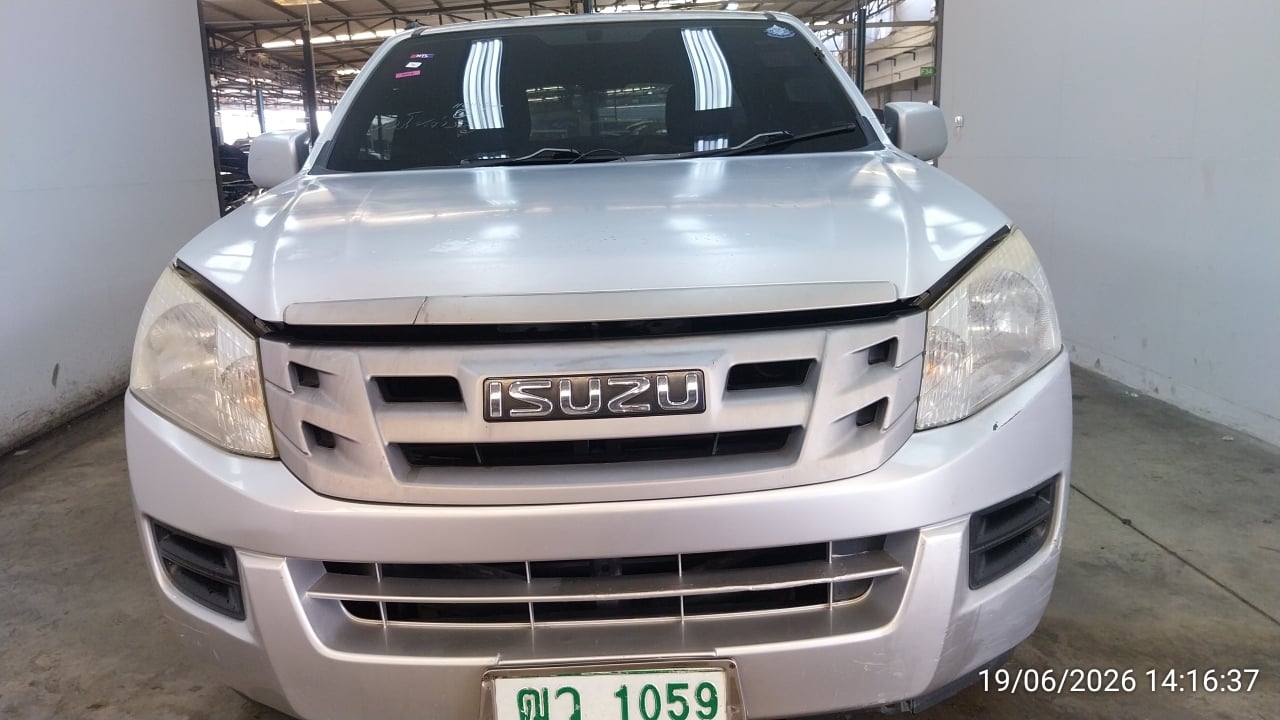 ISUZ ISUZ073 SPACECAB 2.5 S MT 2013