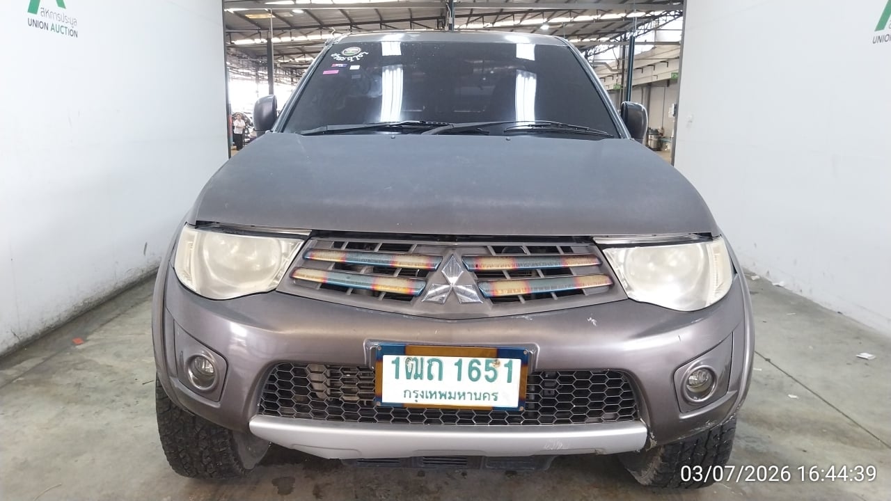 MITS MITS027 Ext. Cab 2.5 GLS Plus MT 2014
