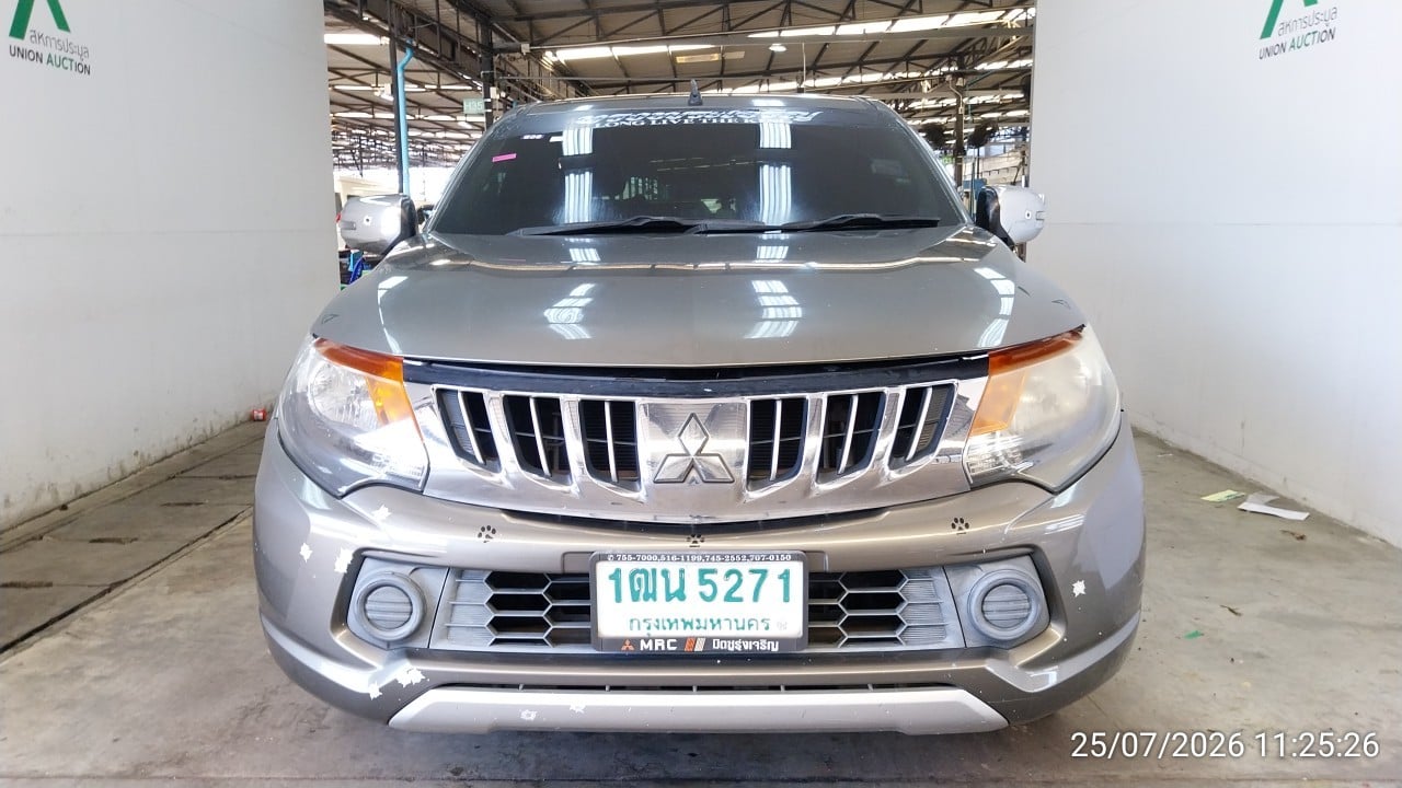 MITS MITS027 Ext. Cab 2.4 GLX MT 2015
