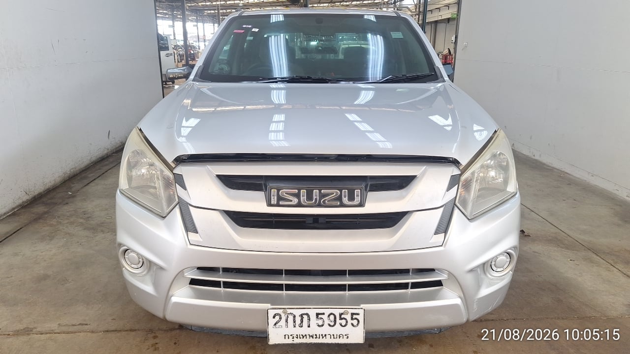 ISUZ ISUZ073 CAB4 1.9 S MT 2017