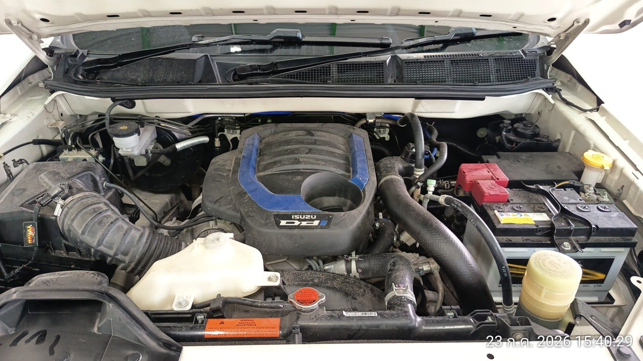 ISUZ ISUZ073 CAB4 1.9 Z MT 2021