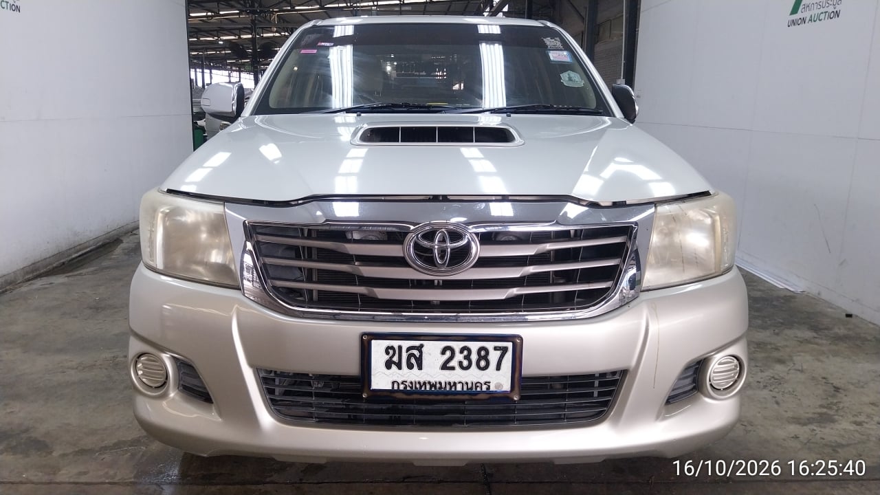 TOYO TOYO121 Dual Cab 2.5 E MT 2012