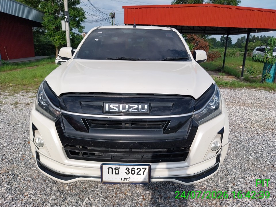 ISUZ ISUZ073 CAB4 1.9 Hi-Lander Stealth Z MT (DVD) 2019