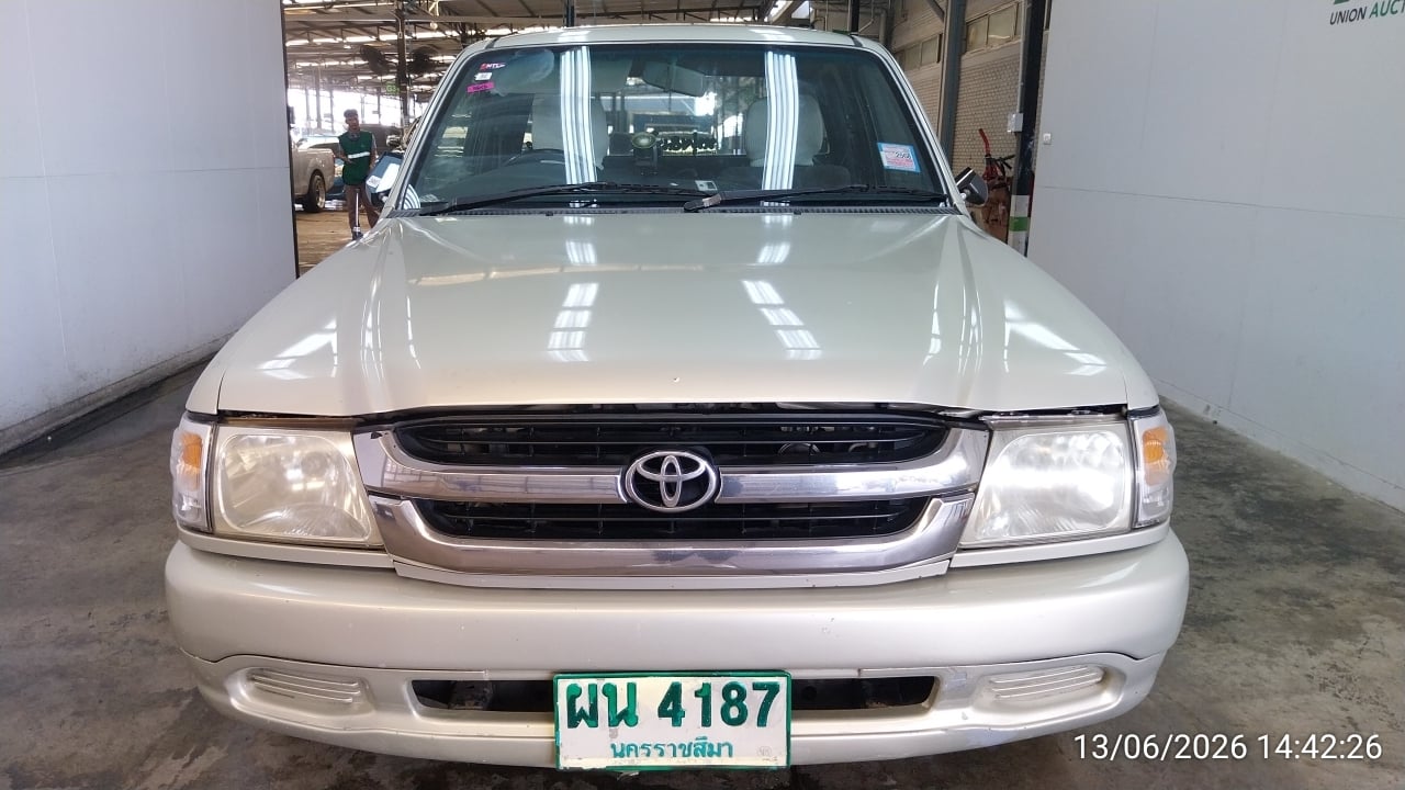 TOYO TOYO119 Ext. Cab 2.5 E MT 2002