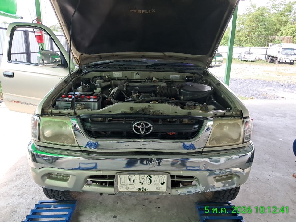 TOYO TOYO119 Ext. Cab 2.5 4WD MT 2002