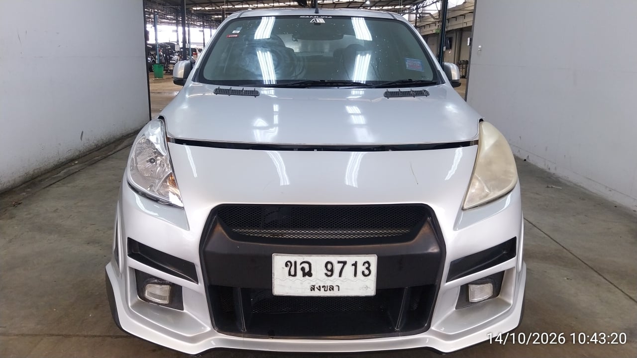 NISS NISS020 1.2 ES CVT 2014