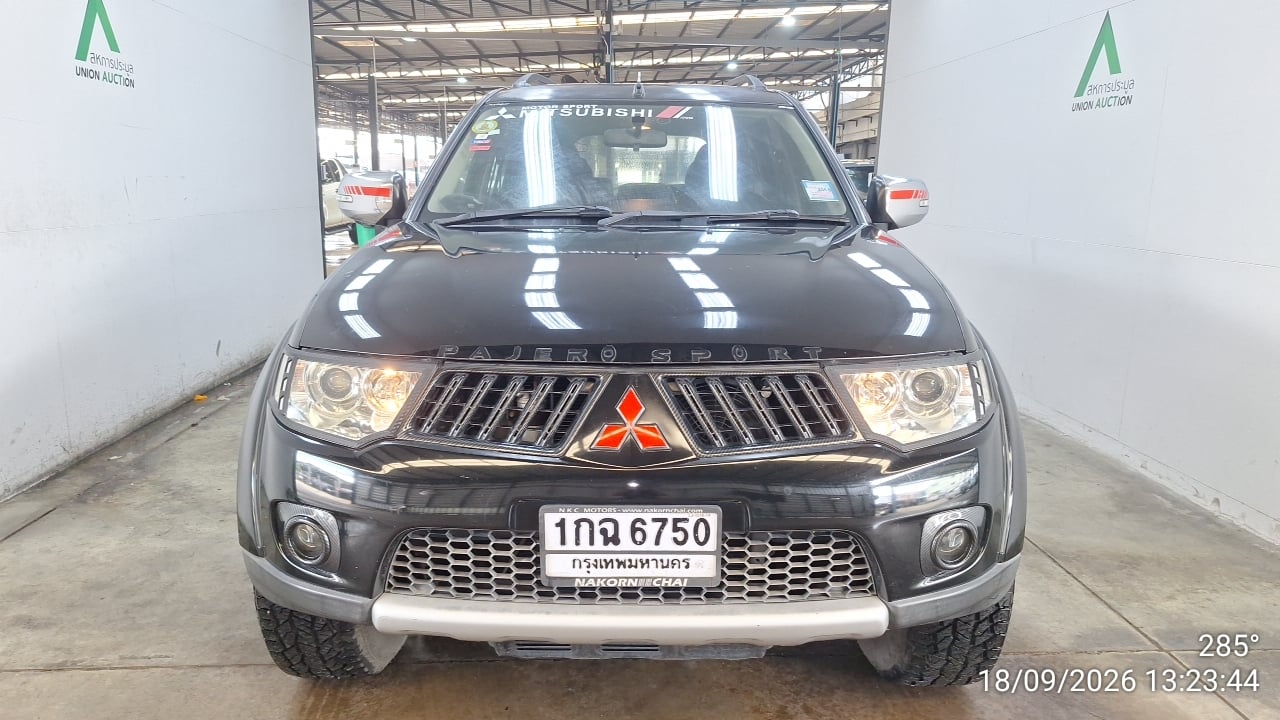 MITS MITS046 2.4 GLS MT 2012