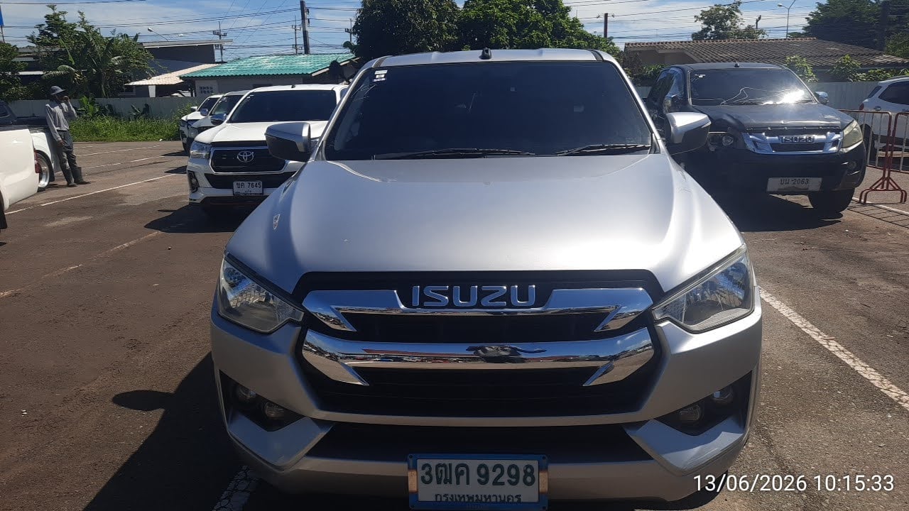 ISUZ ISUZ073 SPACECAB 1.9 L MT (DA) 2020