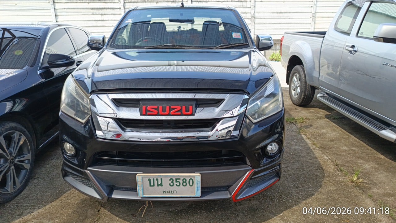 ISUZ ISUZ073 SPACECAB 2.5 X-Series Z MT (VGS) 2014