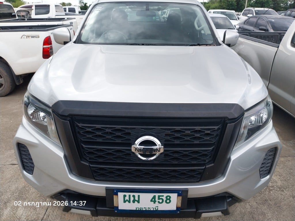 NISS NISS037 Ext. Cab 2.5 SL MT 2021