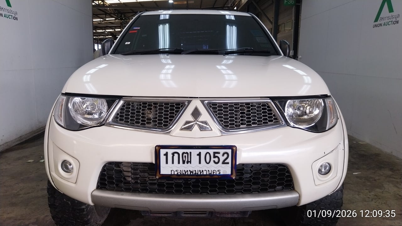MITS MITS027 Dual Cab 2.5 GLS Plus MT 2012